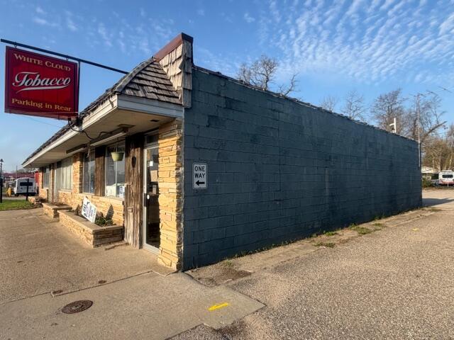 4th image of 103 & 107 N Charles St, White Cloud, MI 49349 | MLS# 70527081