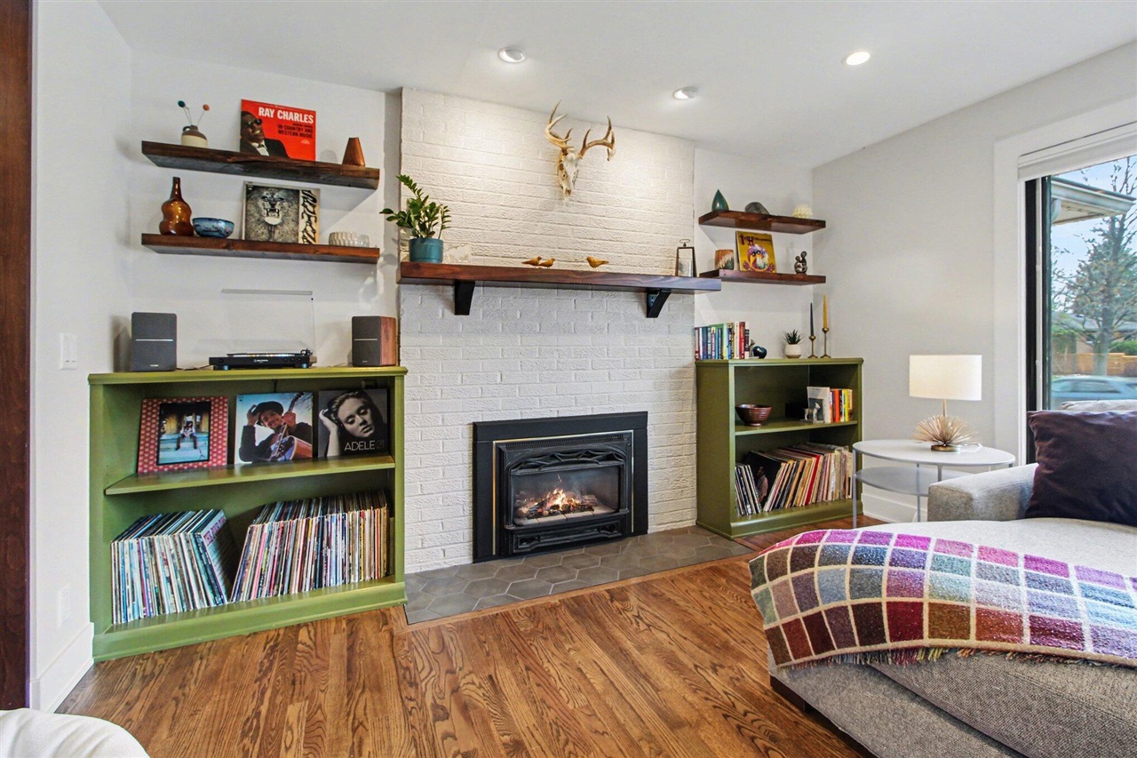 1809 Covington Drive, Ann Arbor, MI, 48103-5615