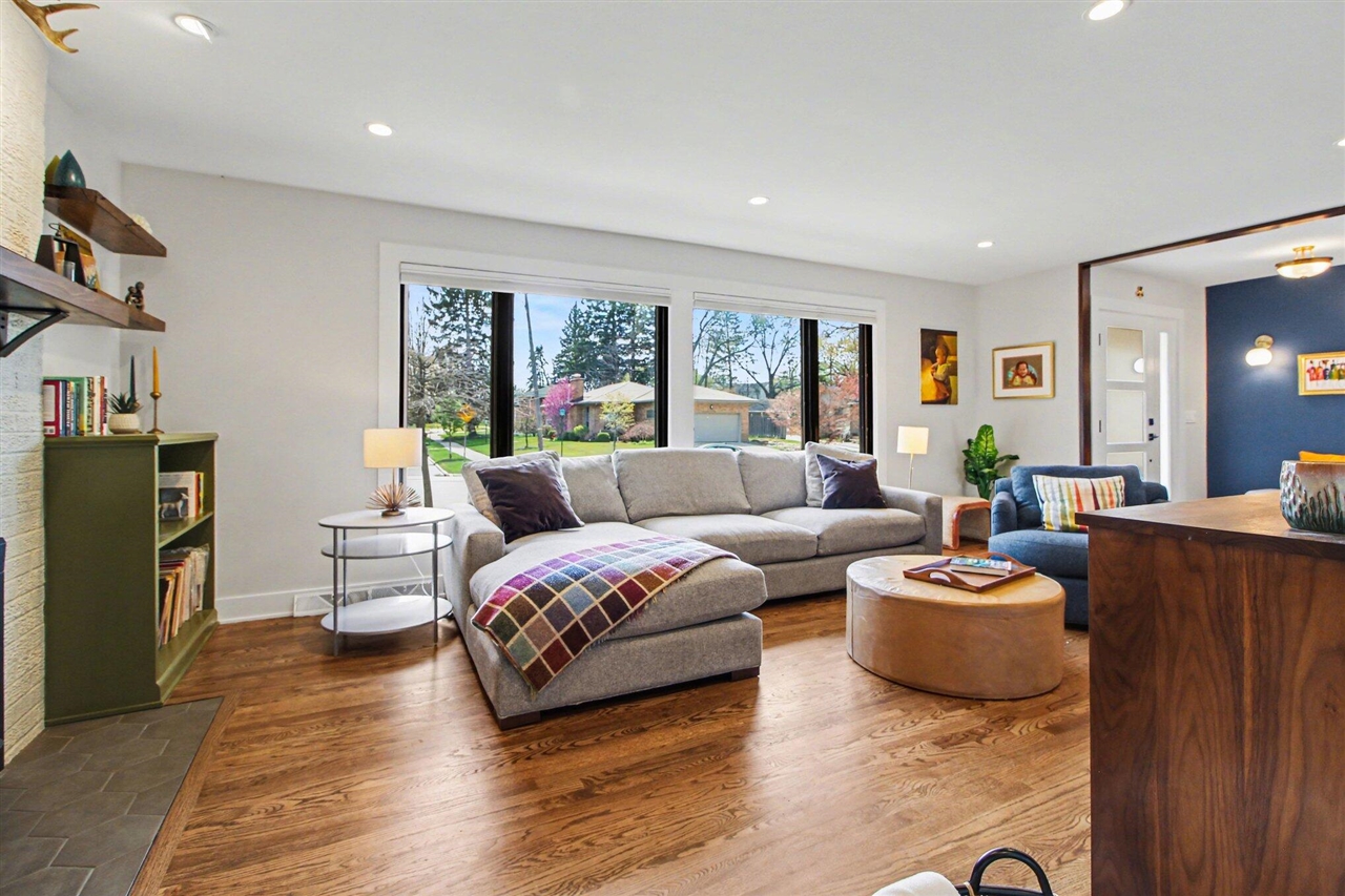 1809 Covington Drive, Ann Arbor, MI, 48103-5615