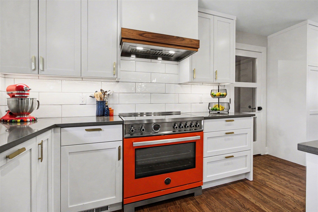 1809 Covington Drive, Ann Arbor, MI, 48103-5615