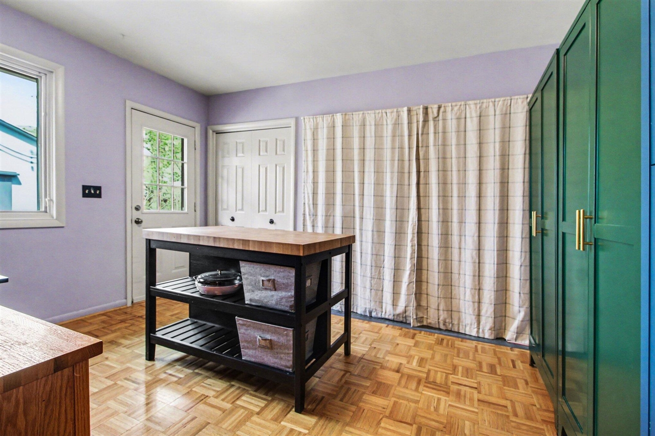 1809 Covington Drive, Ann Arbor, MI, 48103-5615