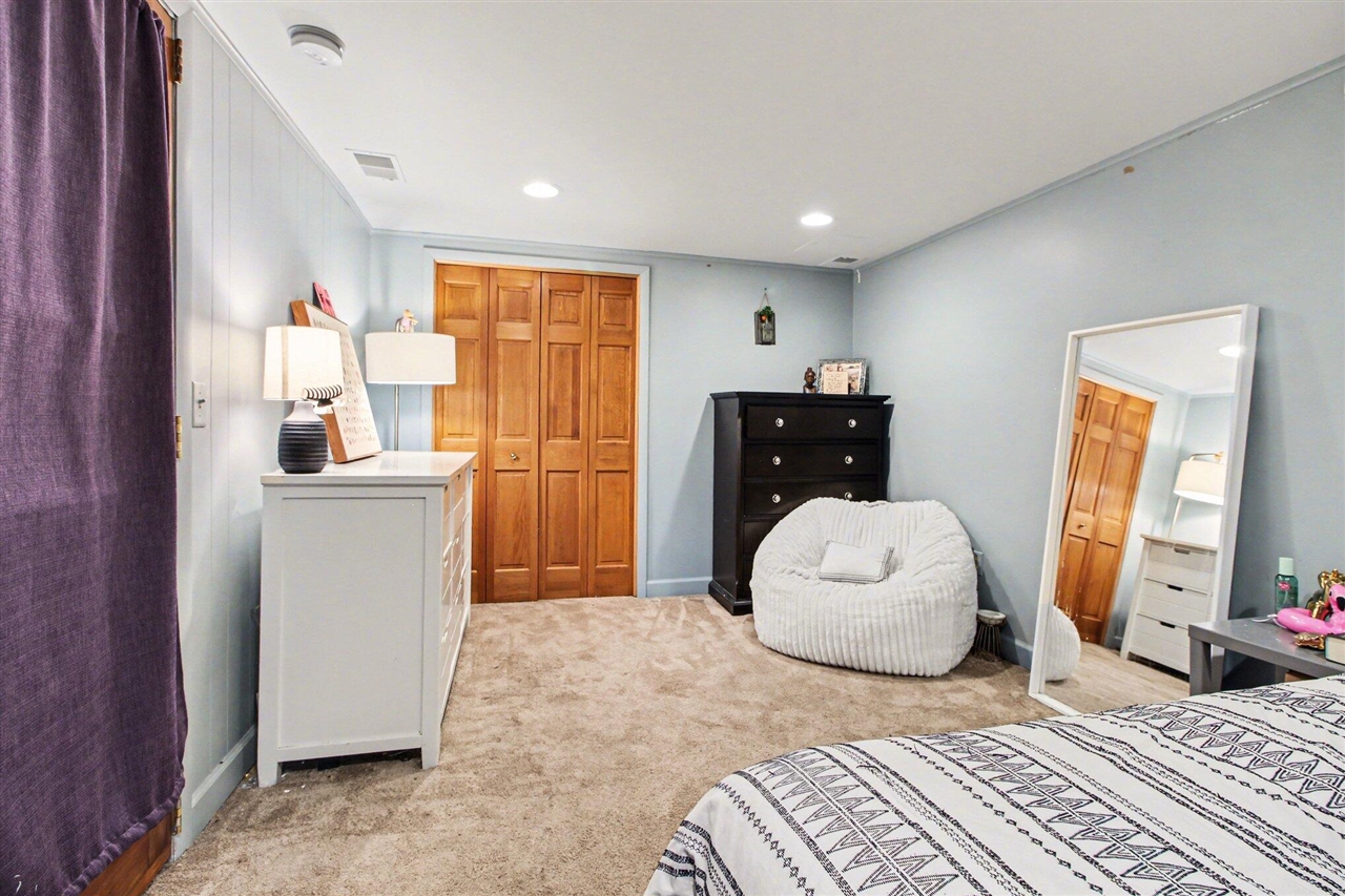 1809 Covington Drive, Ann Arbor, MI, 48103-5615