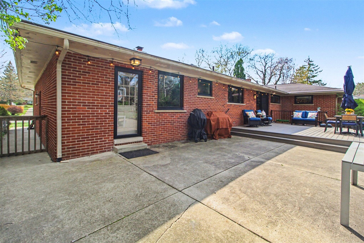 1809 Covington Drive, Ann Arbor, MI, 48103-5615