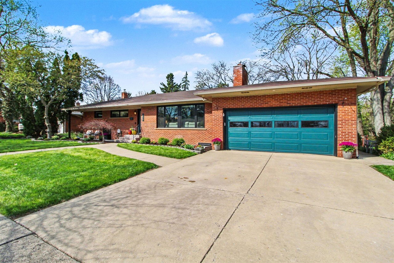 1809 Covington Drive, Ann Arbor, MI, 48103-5615
