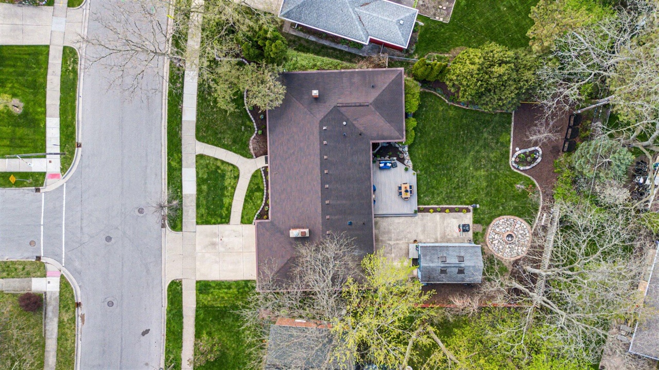 1809 Covington Drive, Ann Arbor, MI, 48103-5615