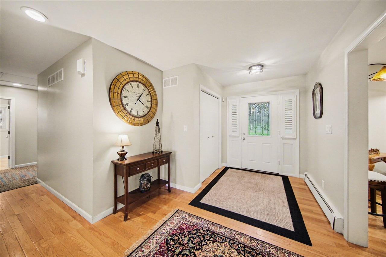 3290 Mount Hope Road, Grass Lake, MI, 49240-9820