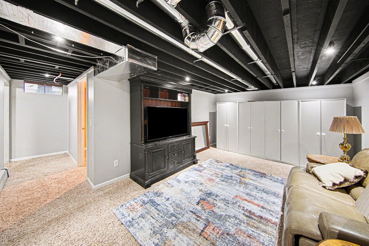 3290 Mount Hope Road, Grass Lake, MI, 49240-9820