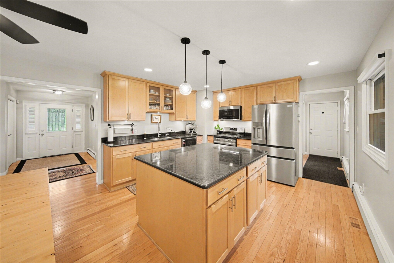 3290 Mount Hope Road, Grass Lake, MI, 49240-9820