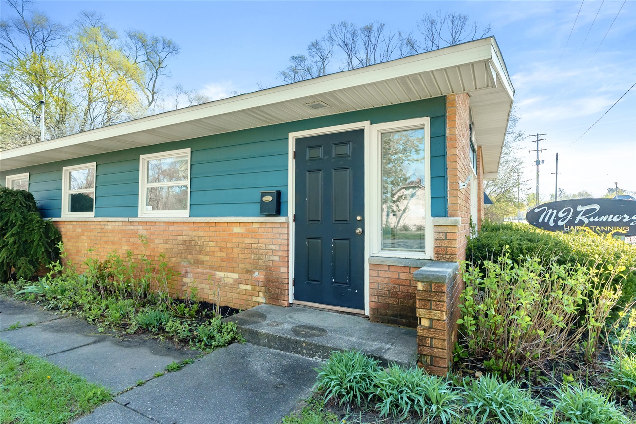 1726 W Michigan Avenue, Battle Creek, MI, 49037-1909