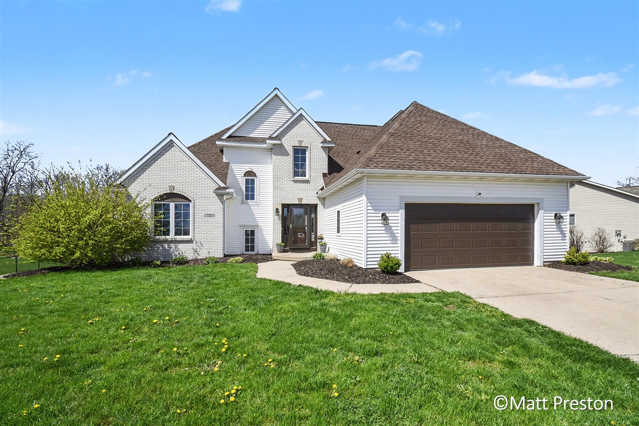7707 Park Ridge Drive, Jenison, MI, 49428-9158