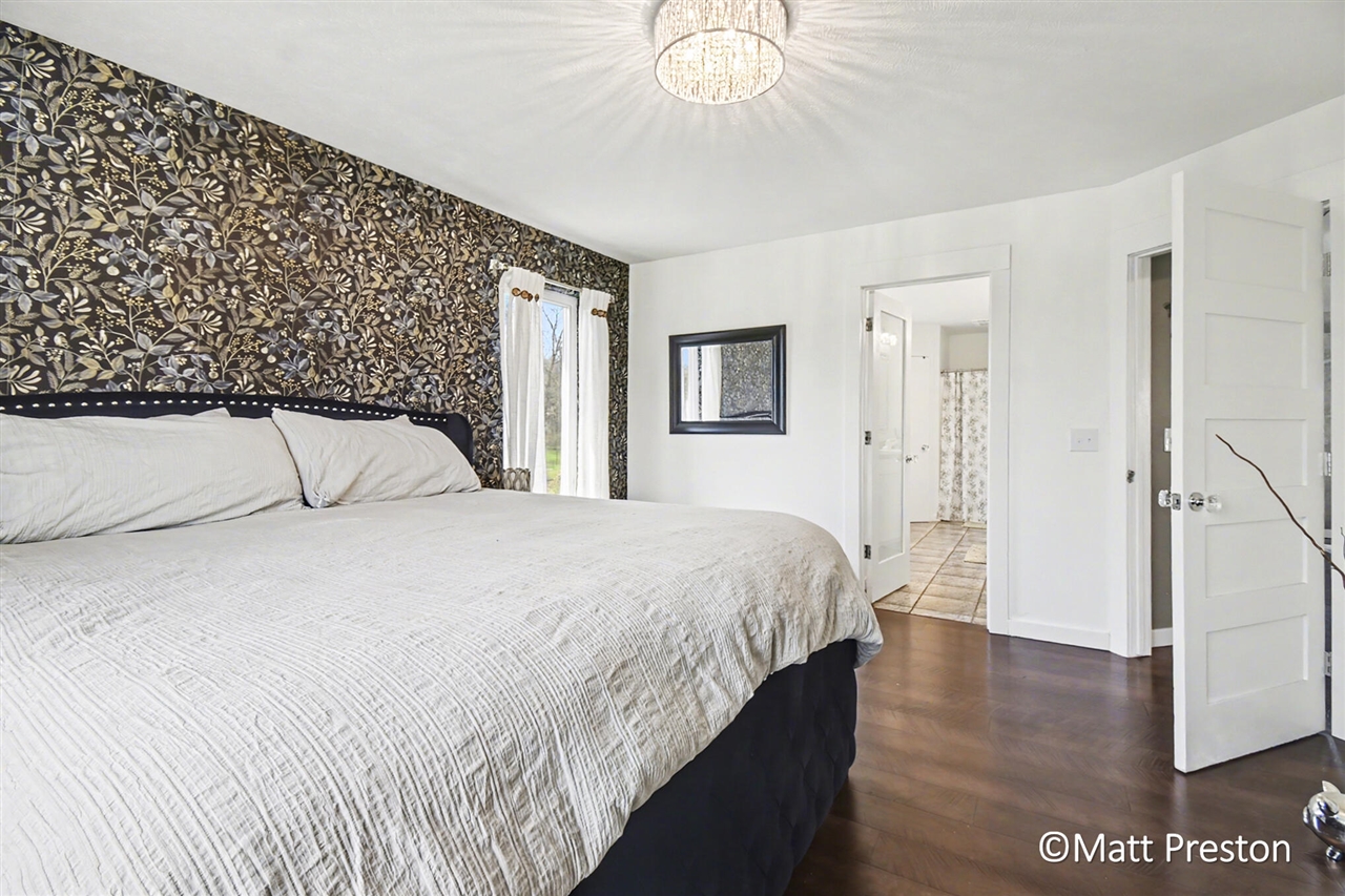 7707 Park Ridge Drive, Jenison, MI, 49428-9158