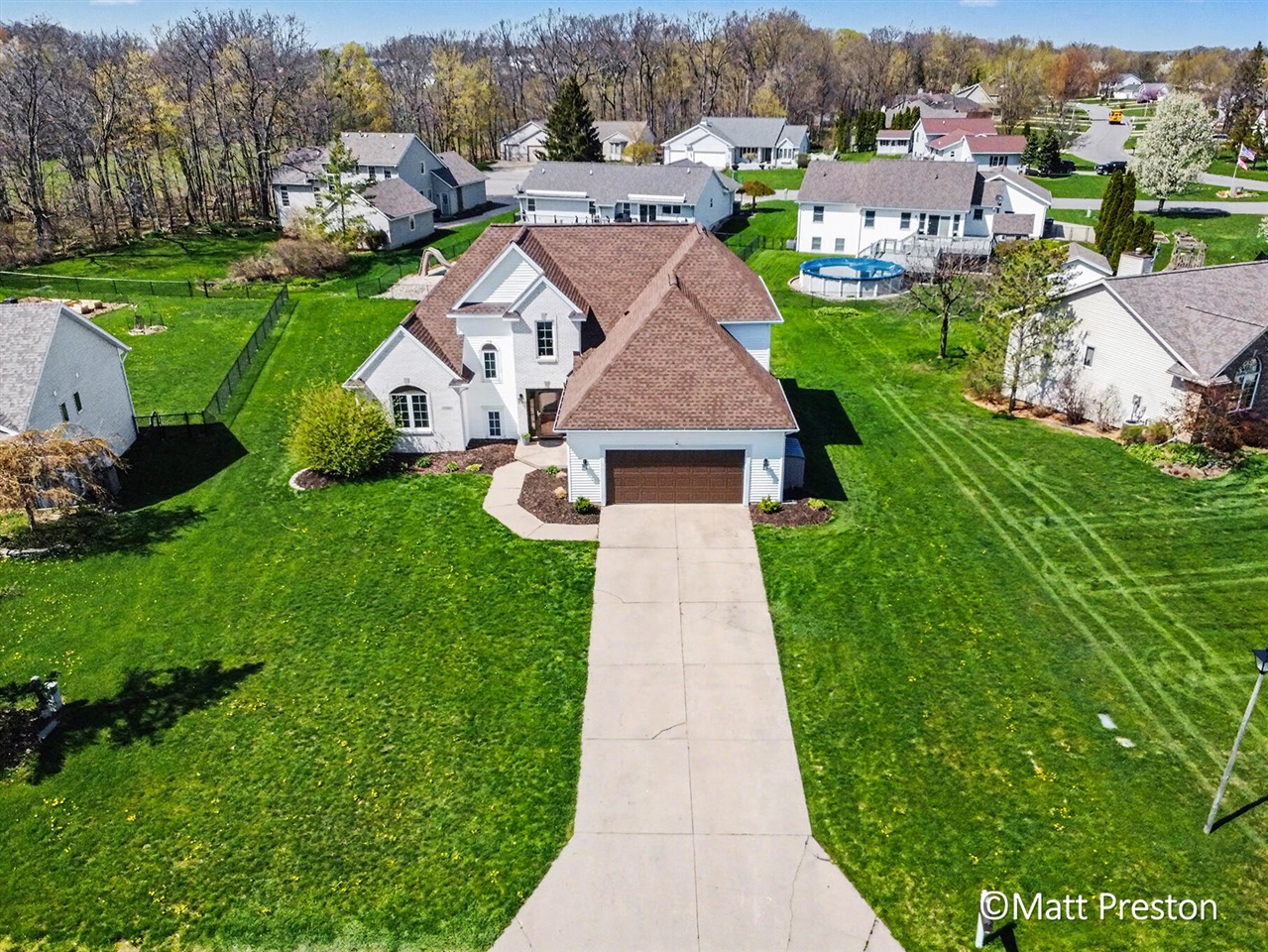 7707 Park Ridge Drive, Jenison, MI, 49428-9158