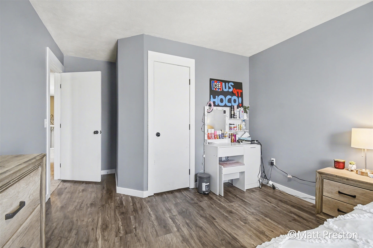 7707 Park Ridge Drive, Jenison, MI, 49428-9158