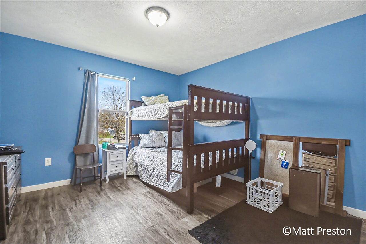 7707 Park Ridge Drive, Jenison, MI, 49428-9158