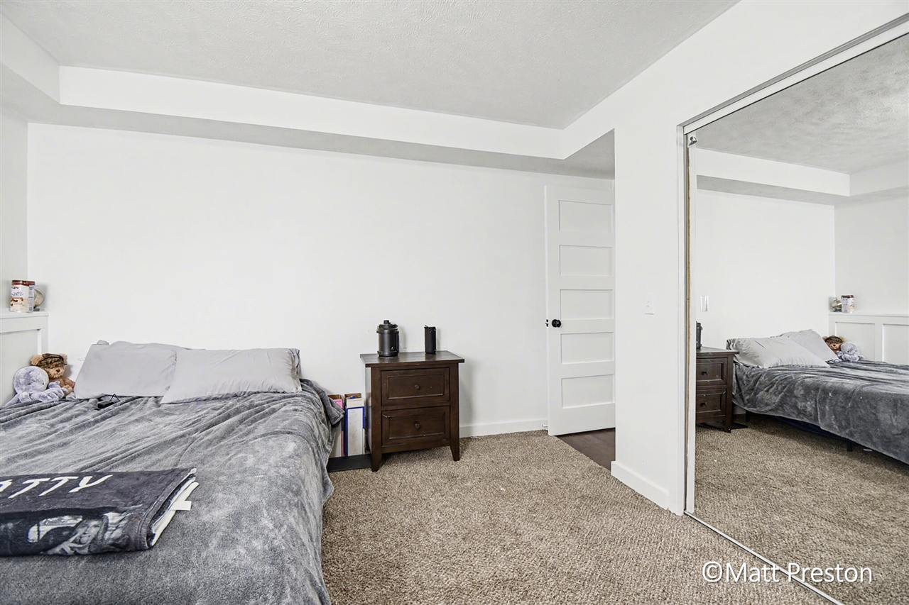 7707 Park Ridge Drive, Jenison, MI, 49428-9158