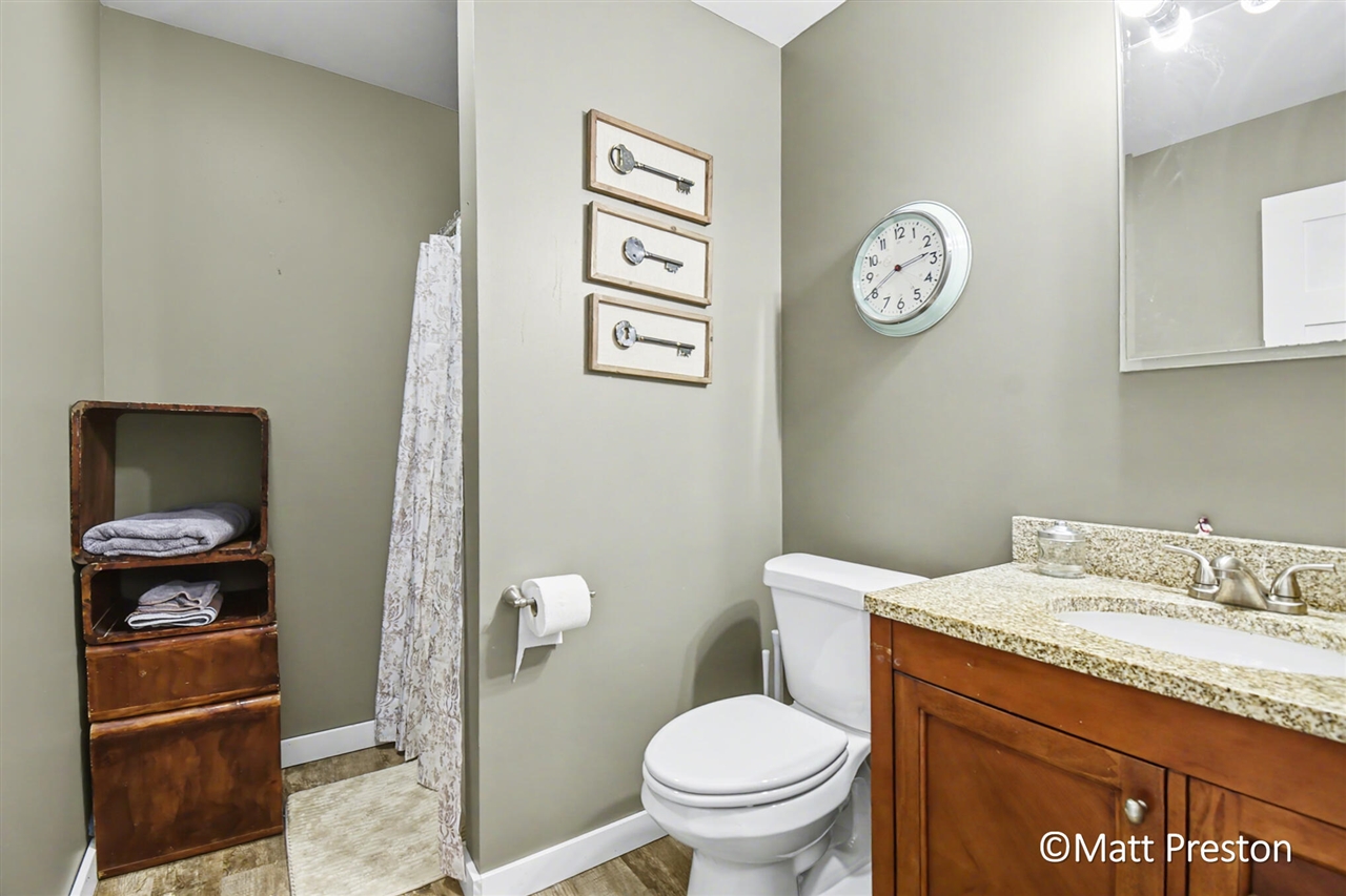 7707 Park Ridge Drive, Jenison, MI, 49428-9158