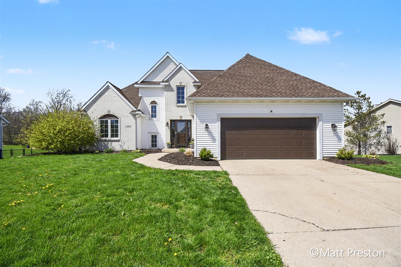 7707 Park Ridge Drive, Jenison, MI, 49428-9158
