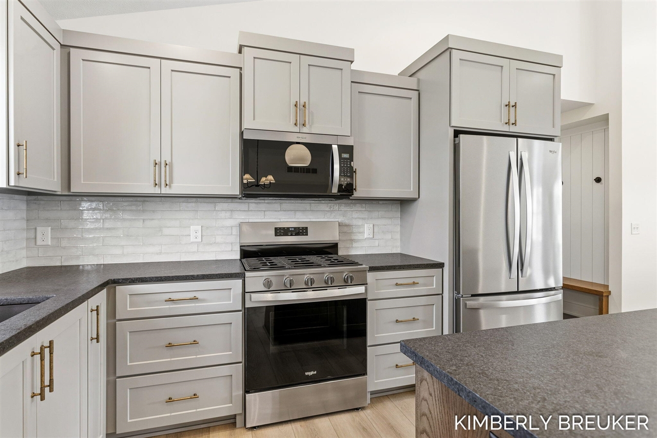 11767 Everett Avenue, Allendale, MI, 49401-7439