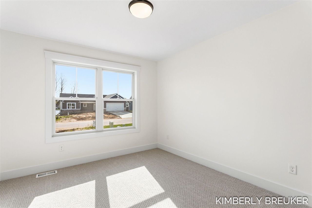 11767 Everett Avenue, Allendale, MI, 49401-7439
