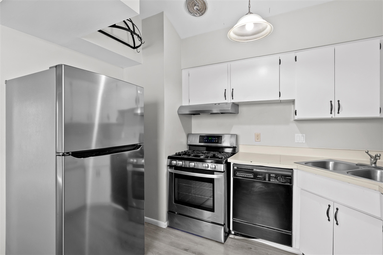 726 Garland Circle UNIT&nbsp;A, Kalamazoo, MI, 49008-2462