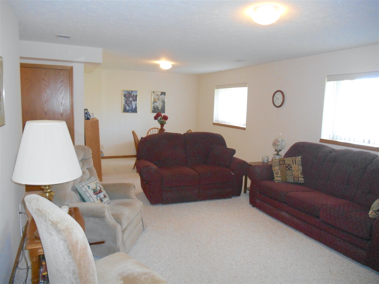 49 Newcastle Drive, Zeeland, MI, 49464-9492