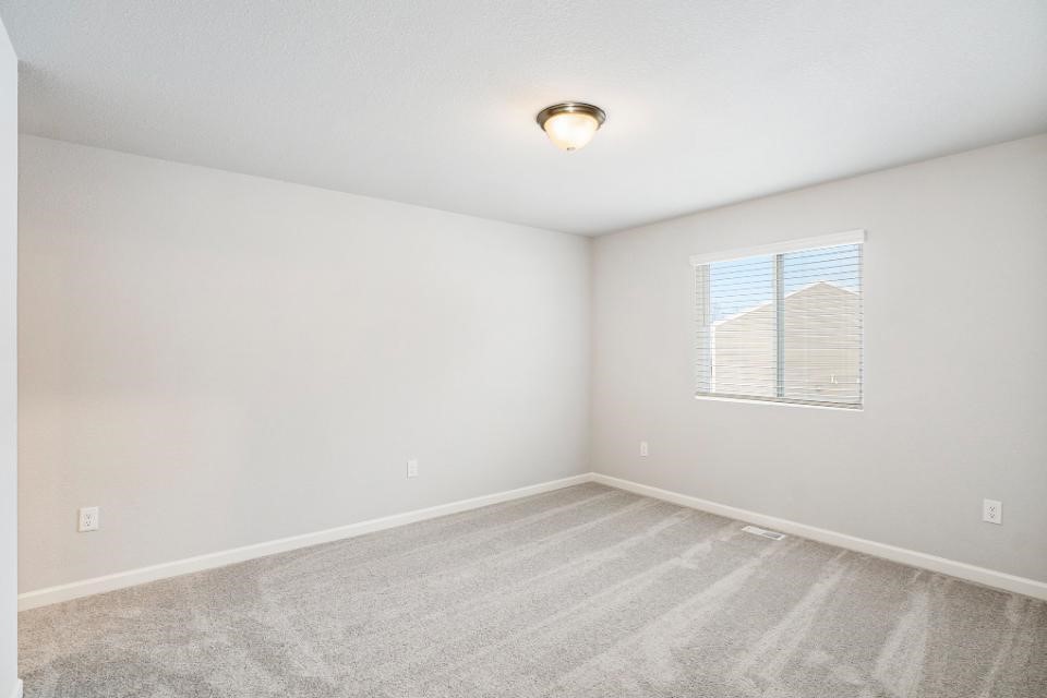 10130 Kearns Court, Portage, MI, 49024-6828