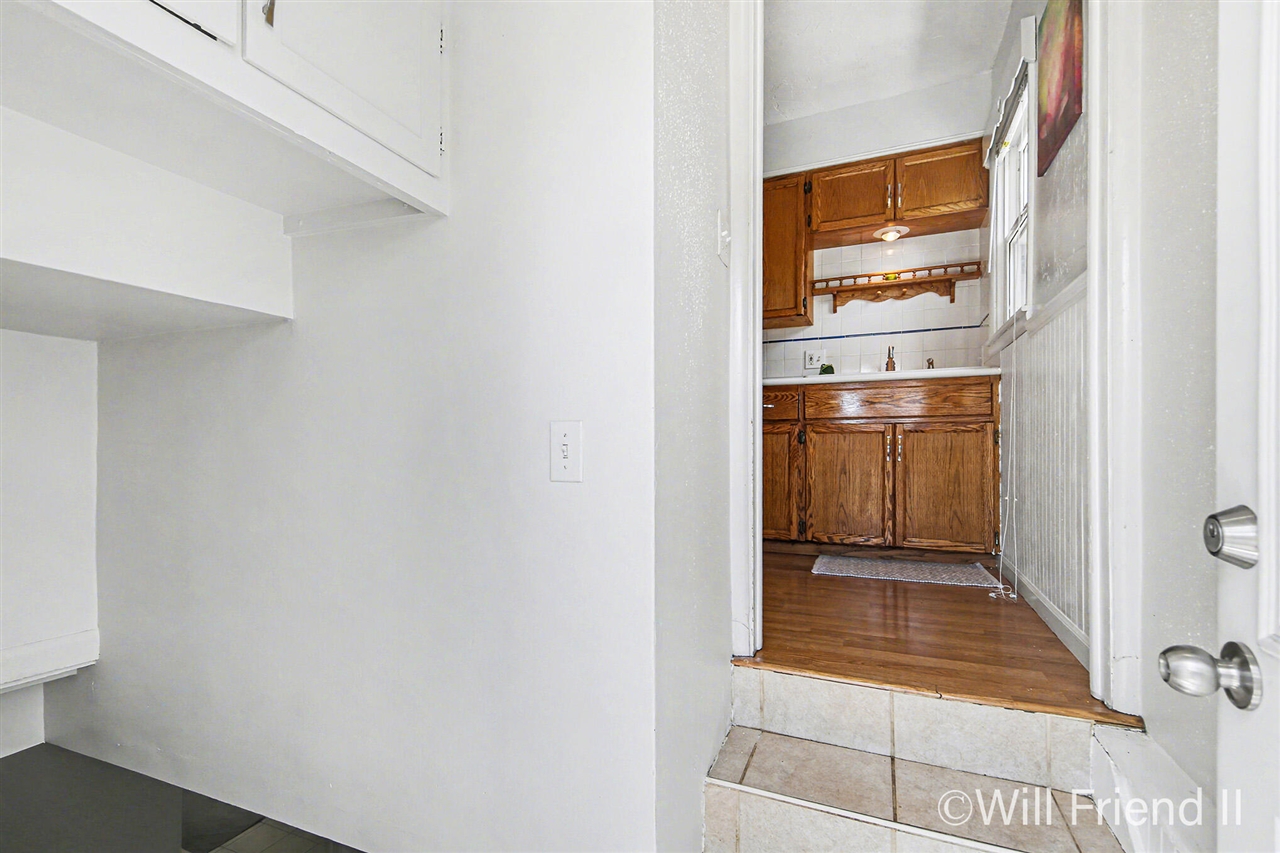 146 40th Street, Grand Rapids, MI, 49548-3108