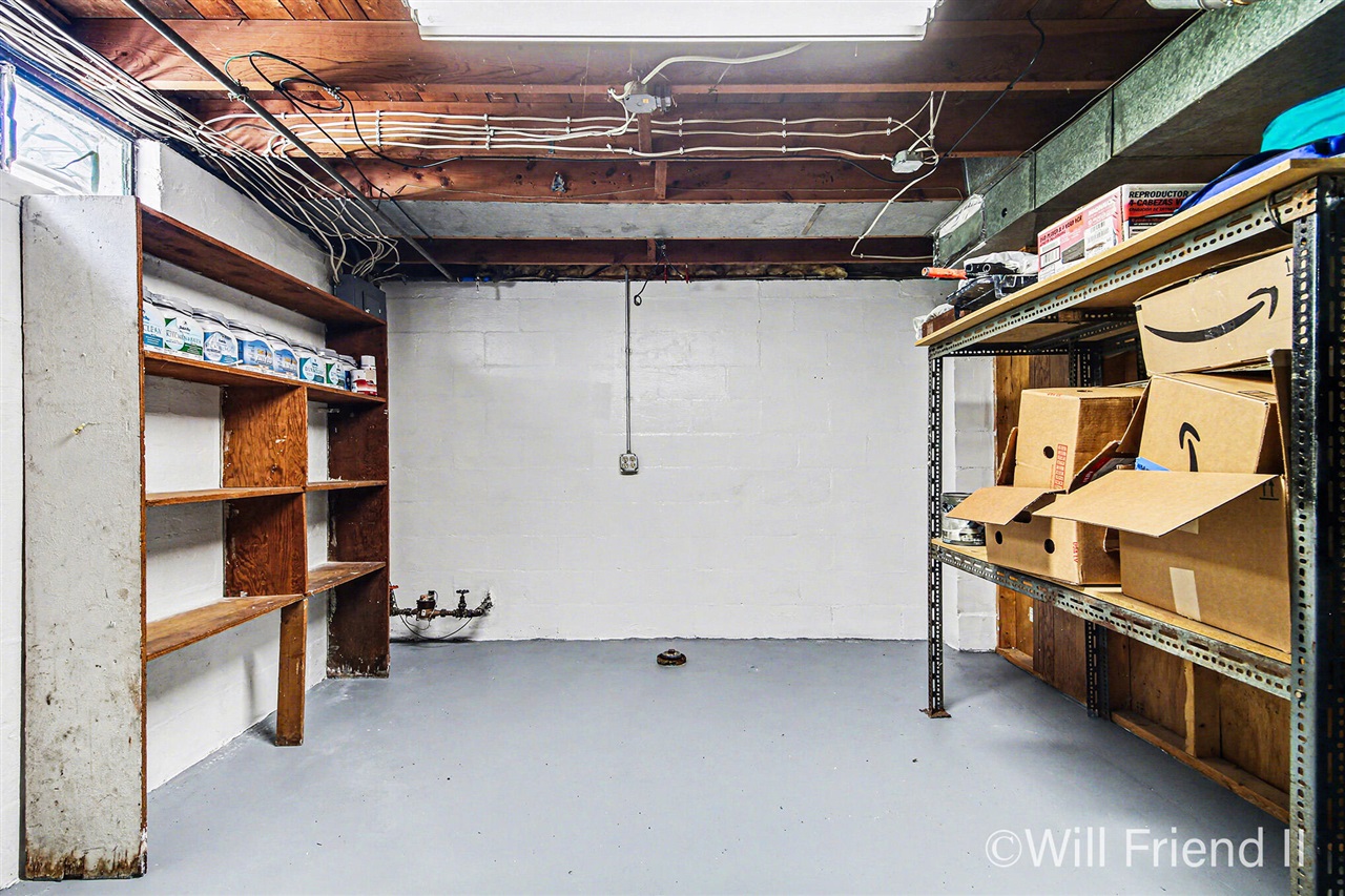 146 40th Street, Grand Rapids, MI, 49548-3108