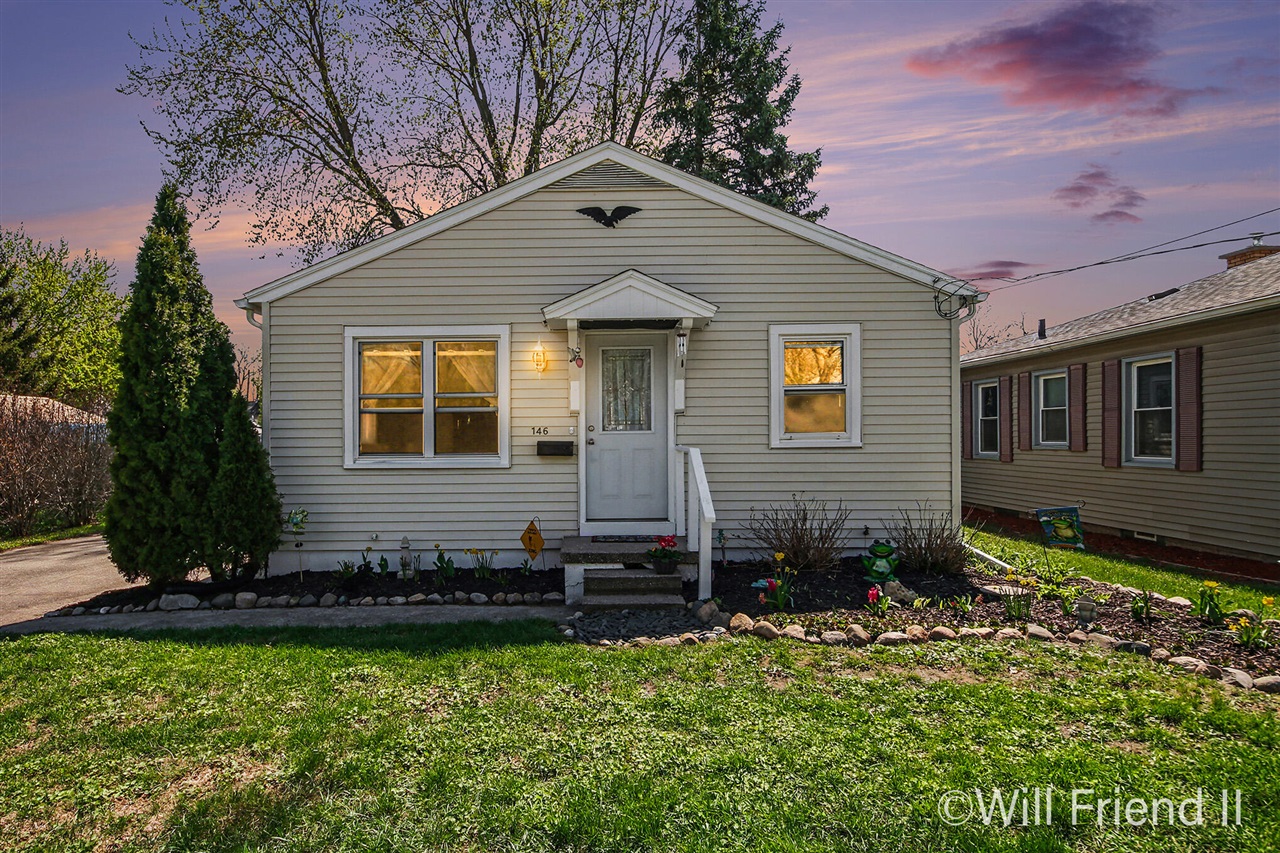 146 40th Street, Grand Rapids, MI, 49548-3108
