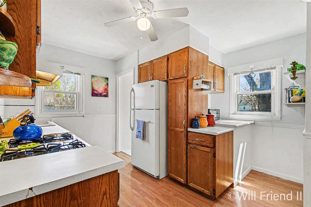 146 40th Street, Grand Rapids, MI, 49548-3108