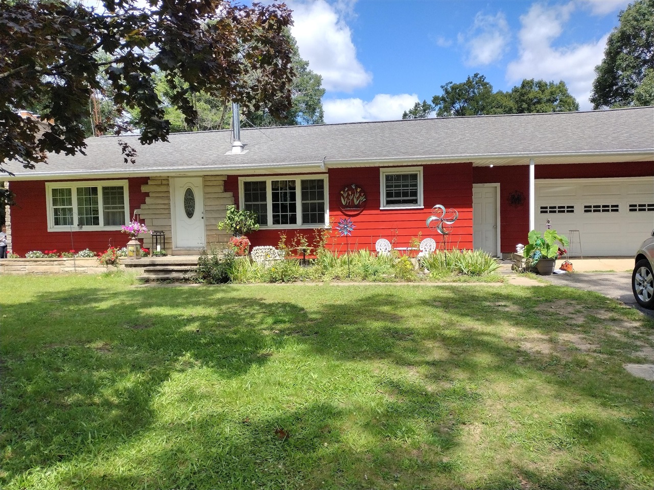 7511 E Drive, Battle Creek, MI, 49014-8255