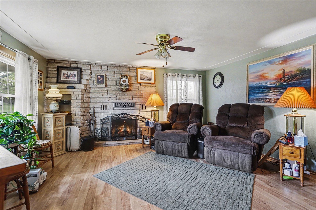 7511 E Drive, Battle Creek, MI, 49014-8255