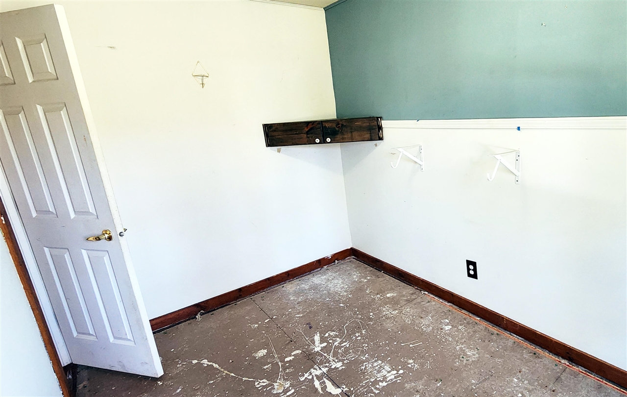 2570 S Walnut Avenue, White Cloud, MI, 49349-9332