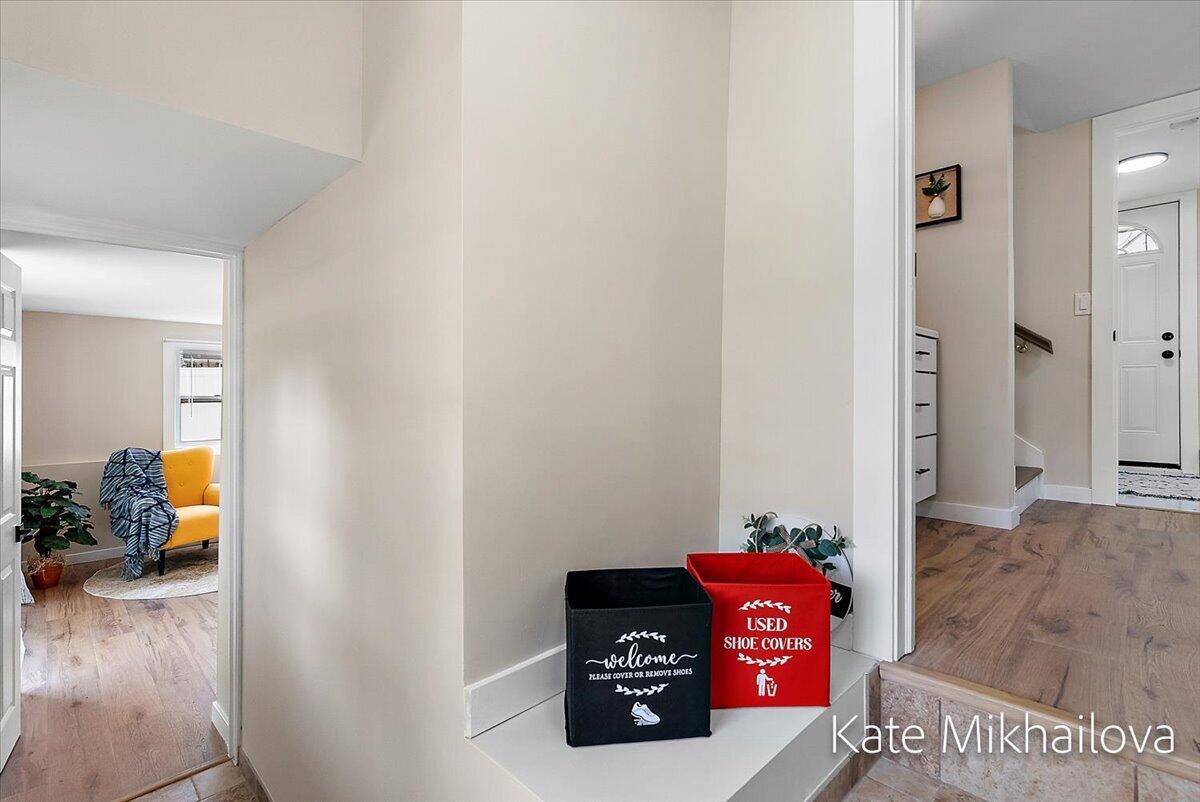 126 Blanche Avenue, Kalamazoo, MI, 49001-5305