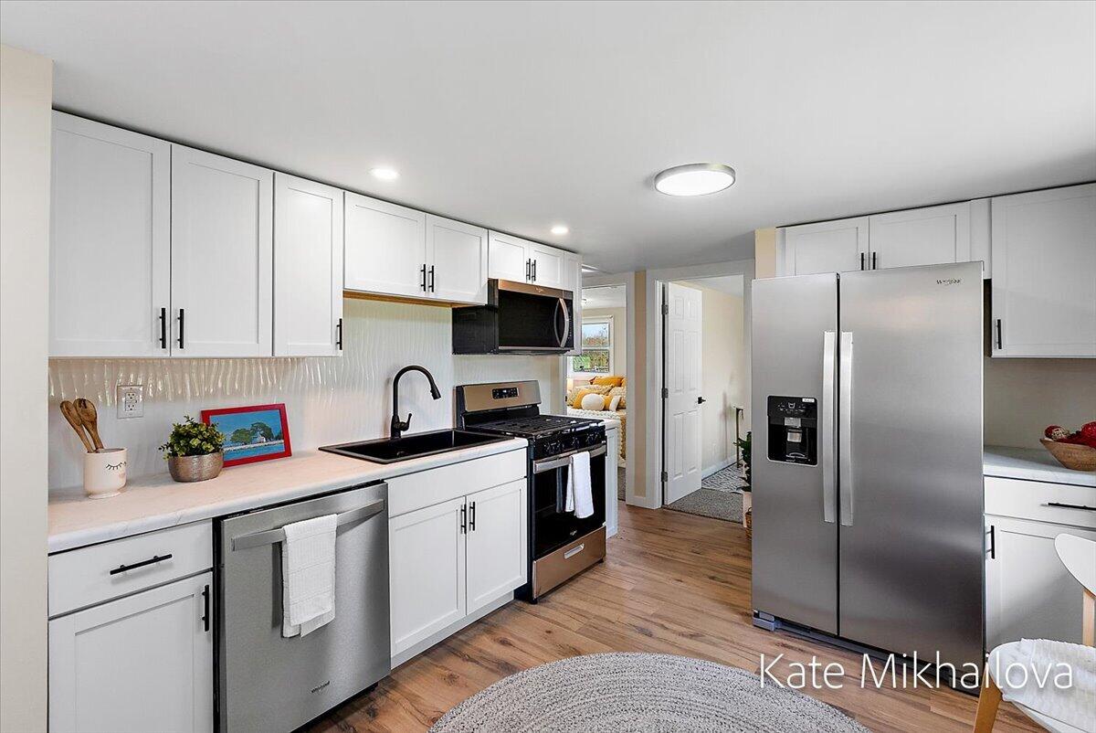 126 Blanche Avenue, Kalamazoo, MI, 49001-5305