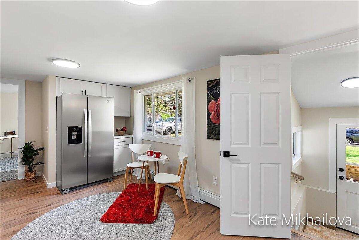 126 Blanche Avenue, Kalamazoo, MI, 49001-5305