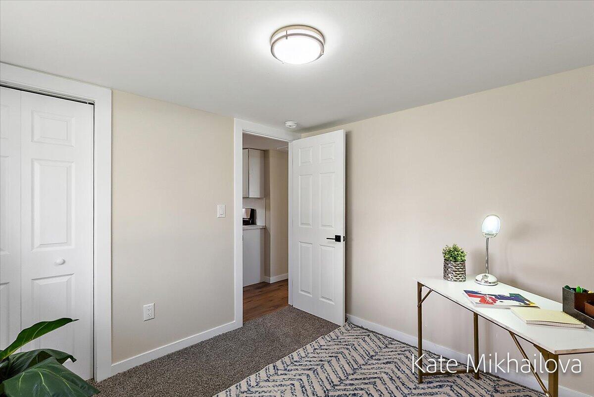 126 Blanche Avenue, Kalamazoo, MI, 49001-5305