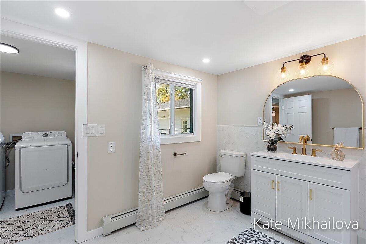 126 Blanche Avenue, Kalamazoo, MI, 49001-5305