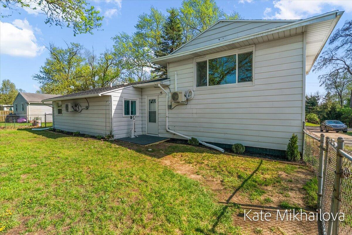 126 Blanche Avenue, Kalamazoo, MI, 49001-5305