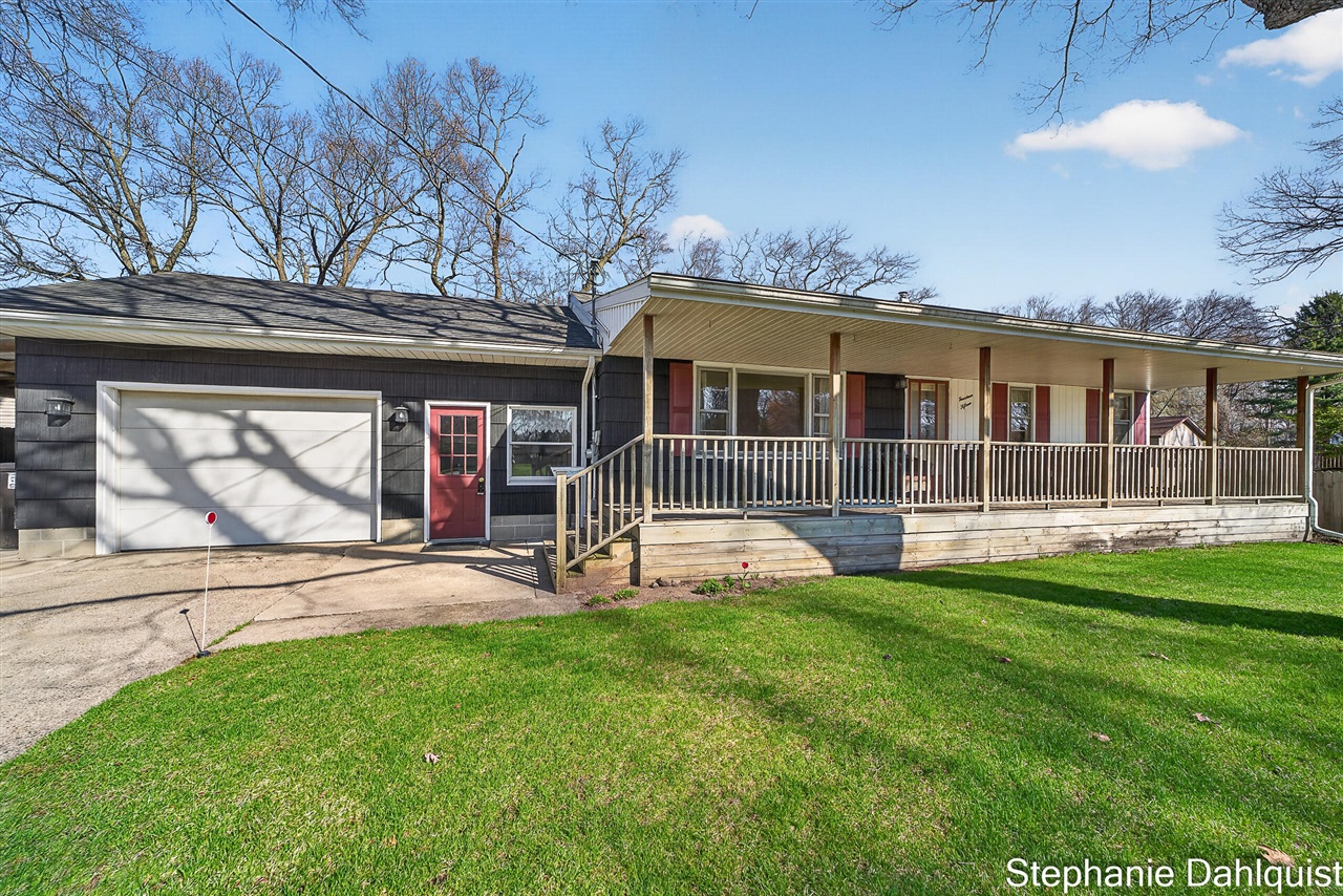 1415 Woodhaven Street, Muskegon, MI, 49445-2559