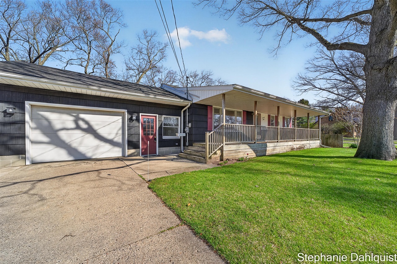 1415 Woodhaven Street, Muskegon, MI, 49445-2559