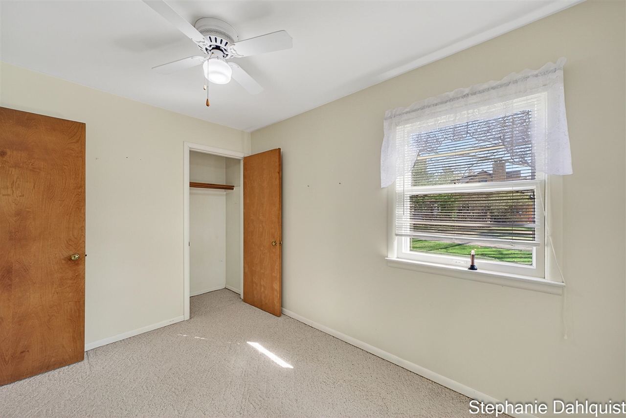 1415 Woodhaven Street, Muskegon, MI, 49445-2559