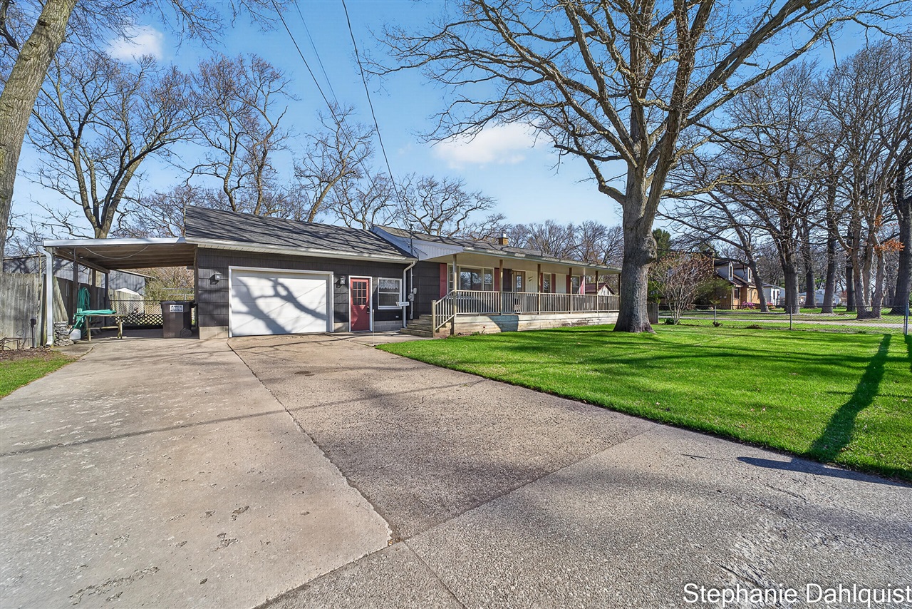 1415 Woodhaven Street, Muskegon, MI, 49445-2559