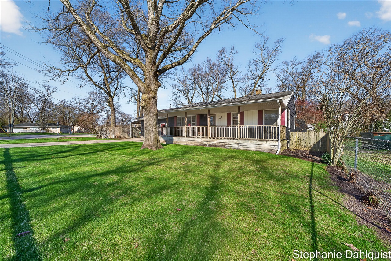 1415 Woodhaven Street, Muskegon, MI, 49445-2559