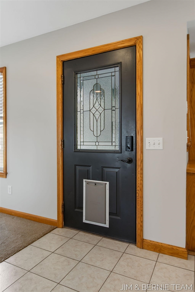 511 W Clinton Street, Hastings, MI, 49058-2127
