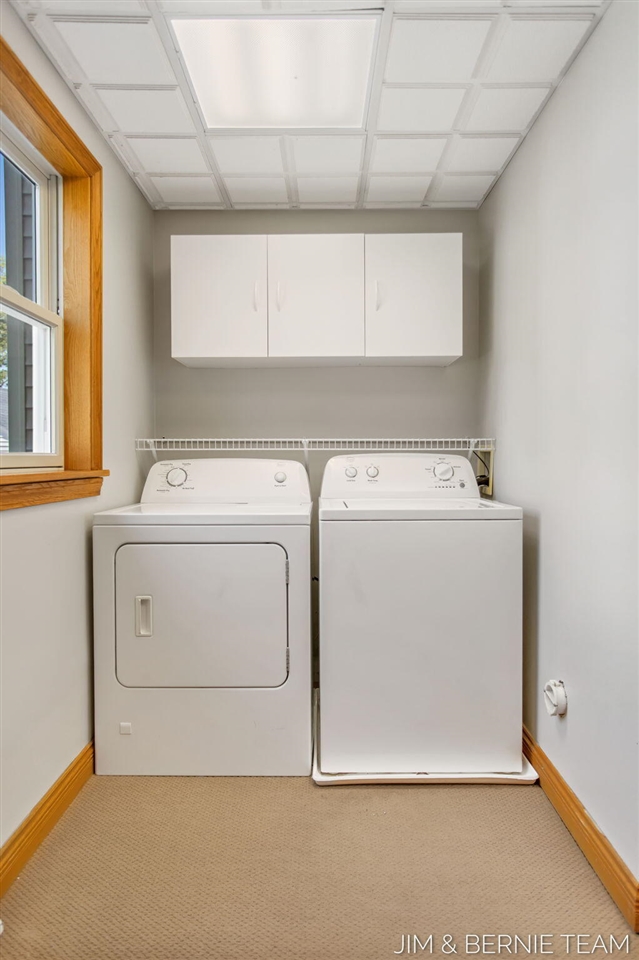 511 W Clinton Street, Hastings, MI, 49058-2127