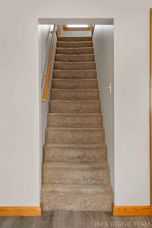 511 W Clinton Street, Hastings, MI, 49058-2127