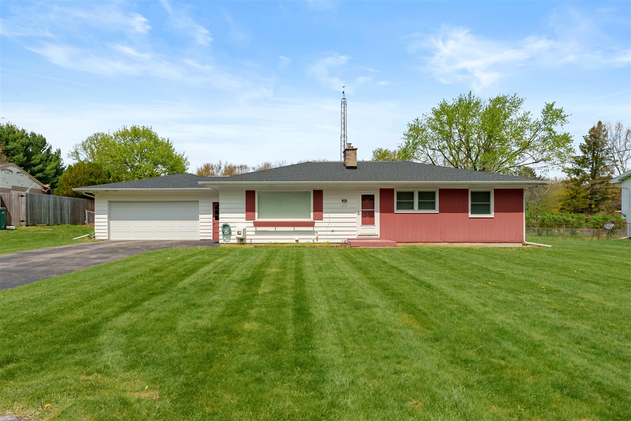 415 Marigold Avenue, Portage, MI, 49002-6257