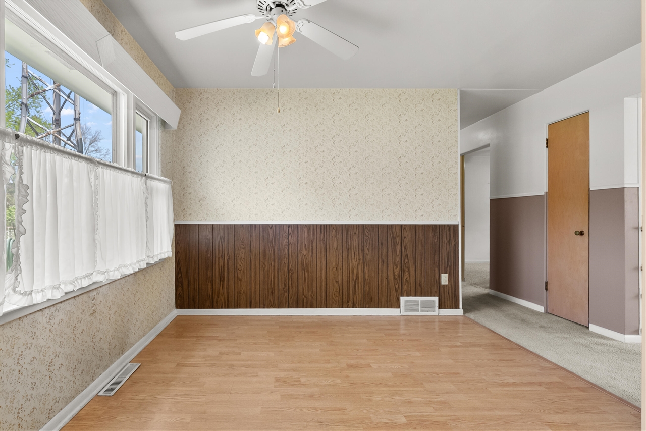 415 Marigold Avenue, Portage, MI, 49002-6257