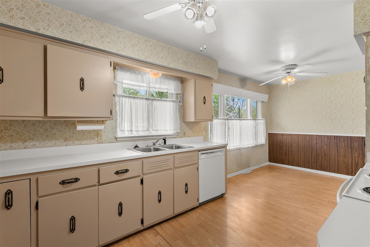 415 Marigold Avenue, Portage, MI, 49002-6257